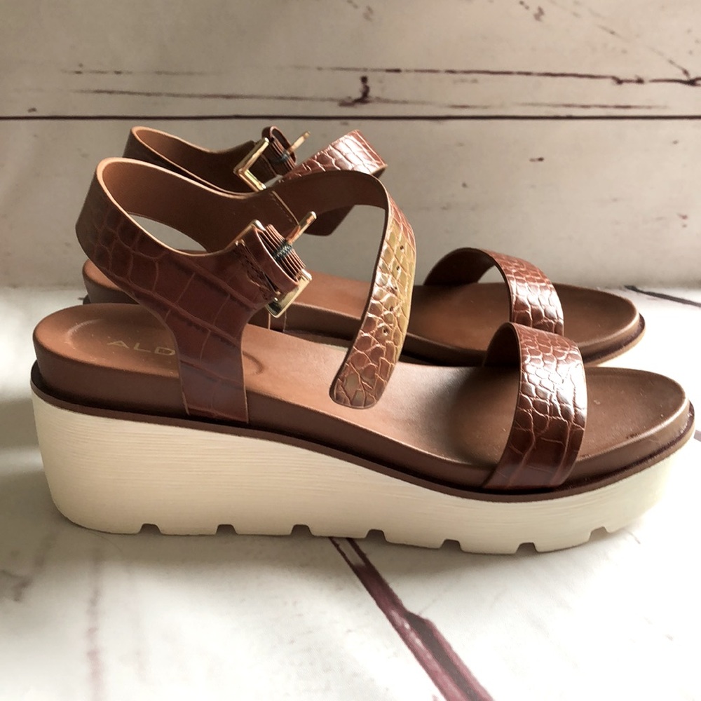 ALDO Sandals - Picture 2 of 5